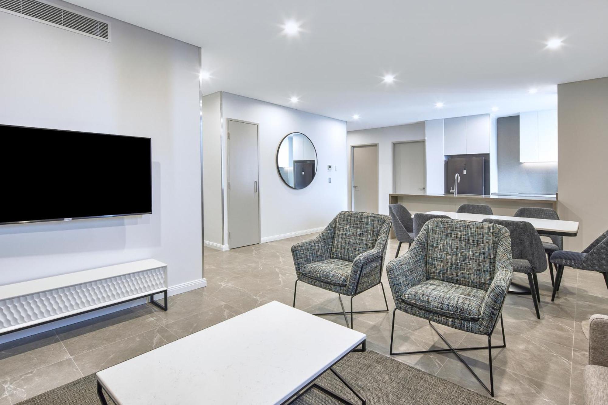 Meriton Suites George Street, Parramatta Сідней Екстер'єр фото
