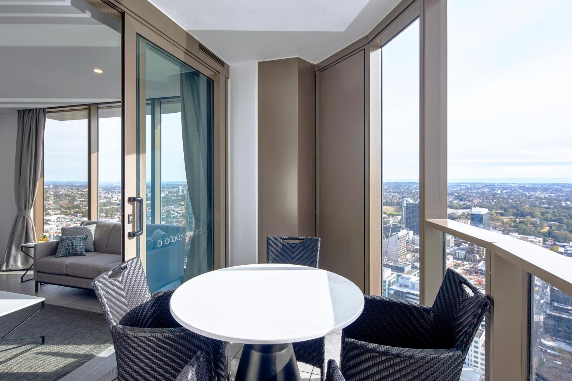 Meriton Suites George Street, Parramatta Сідней Екстер'єр фото